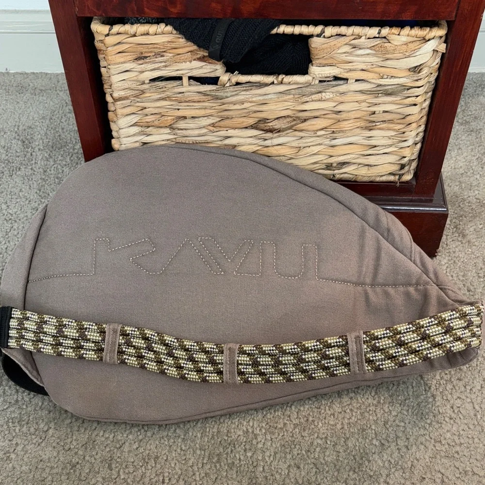 Kavu Tan Sling Backpack - Picture 4 of 4